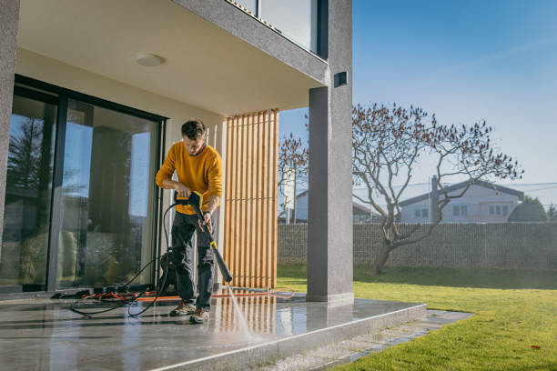 Best Gutter Cleaning  in Yaphank, NY